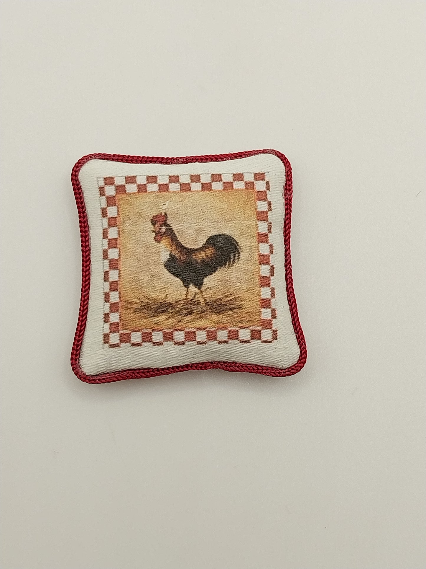 Pillow, Rooster