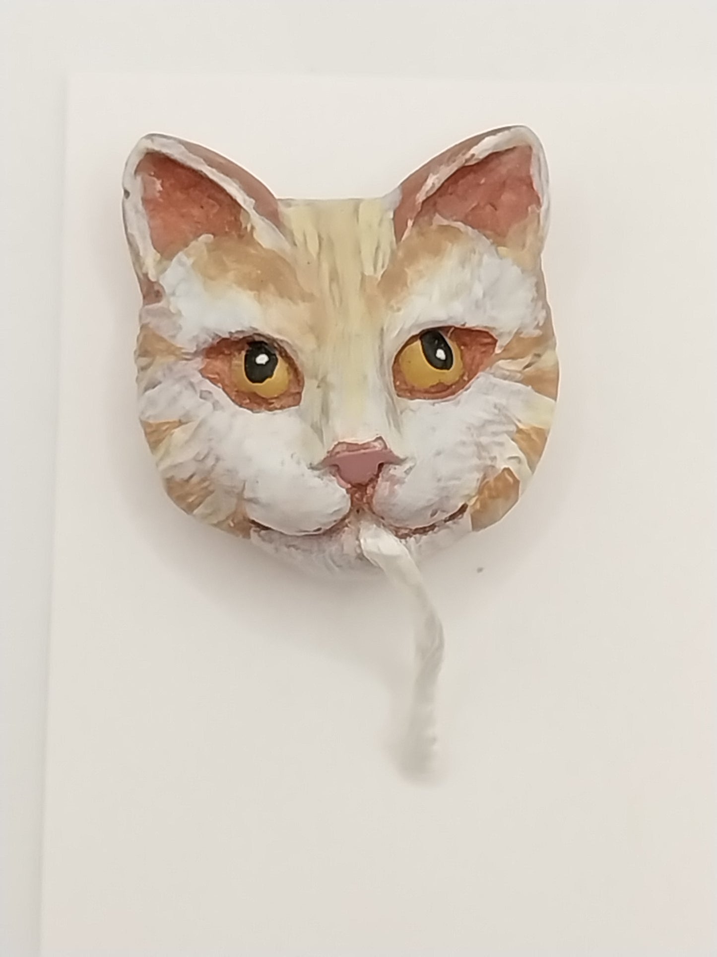 Cat String Holder