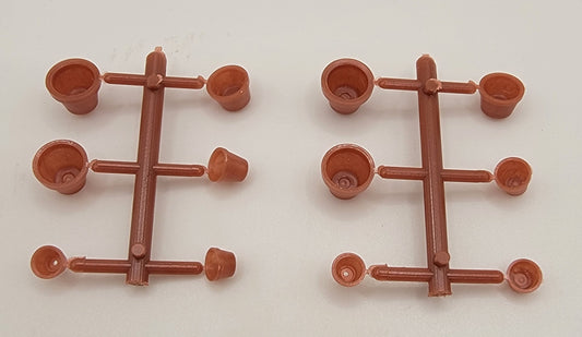 1/4" Scale Flower Pots, Assorted