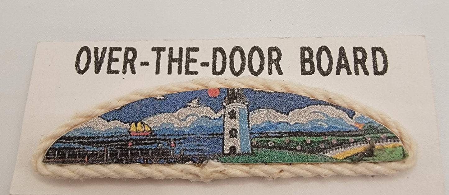 Over The Door Board, Lighthouse