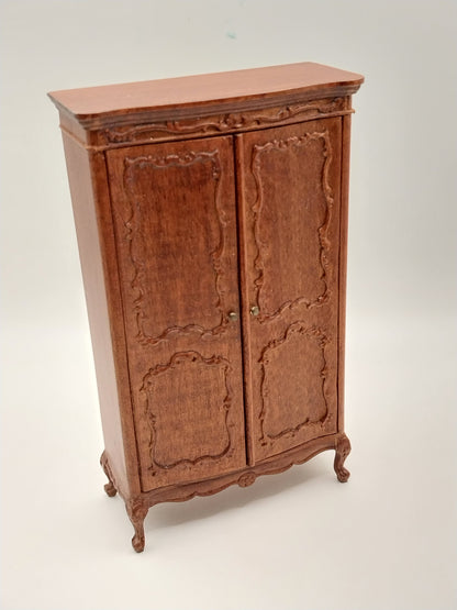 CBB573, Armoire, NWN