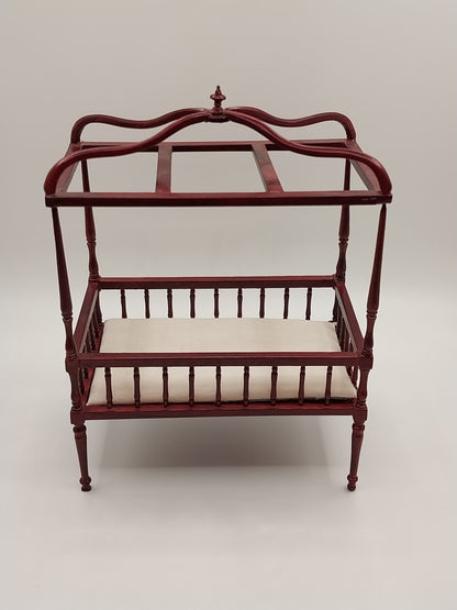 Charleston Canopy Crib, MH