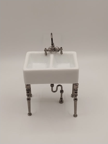 CBB774, Small Porcelain Sink, Chrome