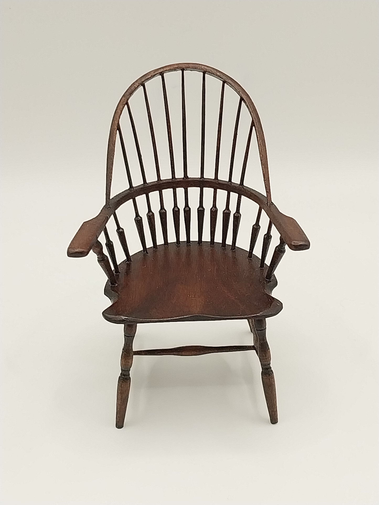 Continuous Windsor Arm Chair, Walnut