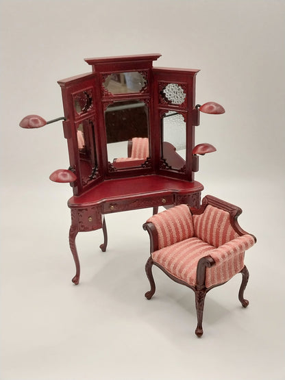 Emporium Vanity with Hat Display & Chair, MH