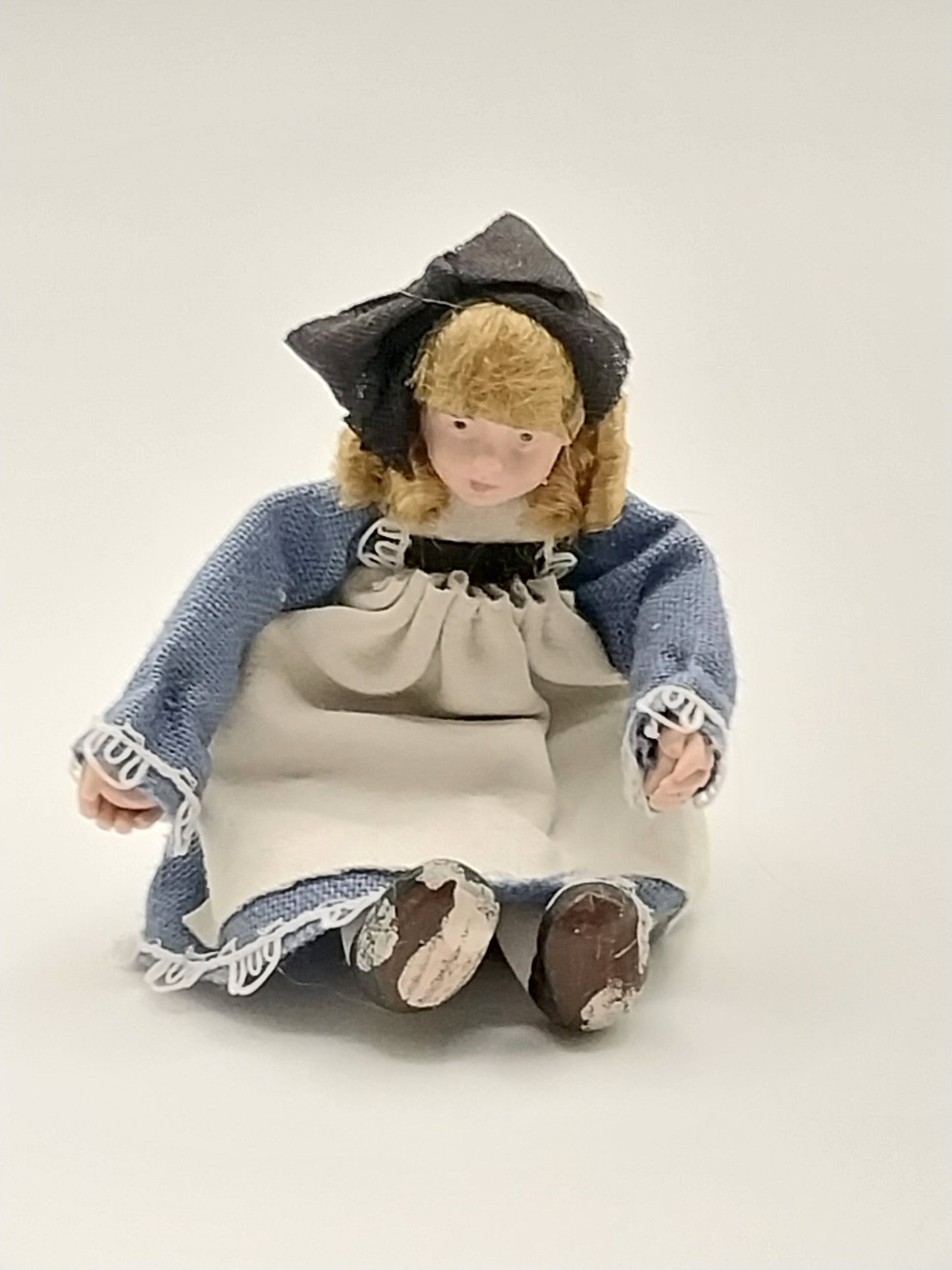 Baby Doll, Victorian Girl, Blue Dress