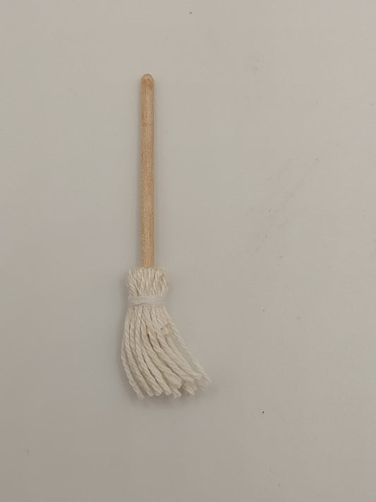1/2" Scale String Mop, DISC