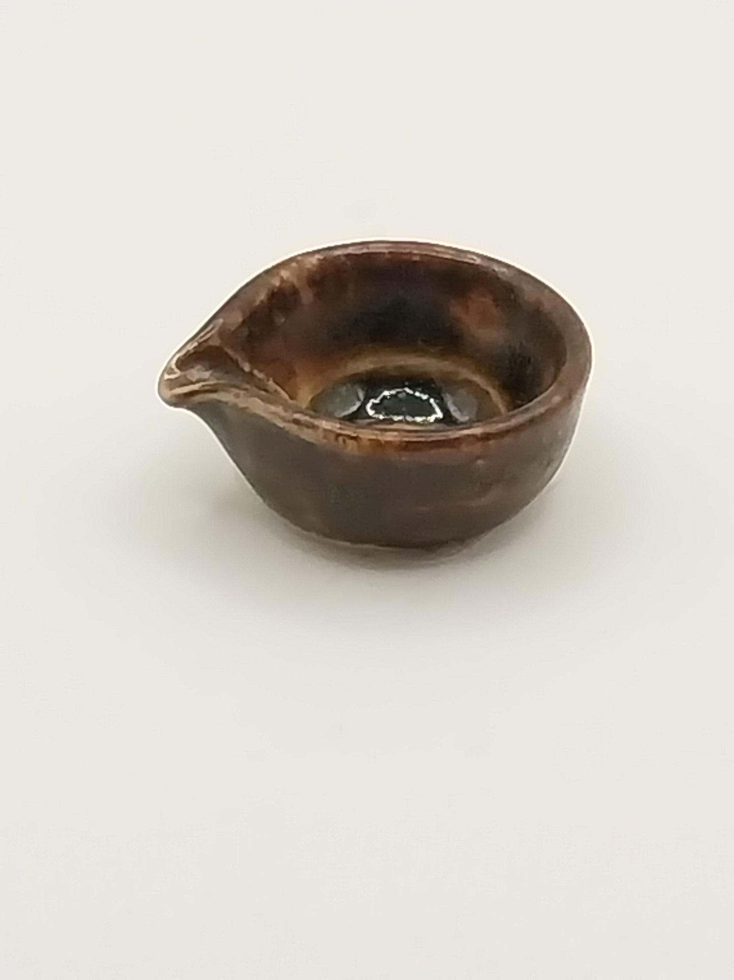 Stoneware Batter Bowl, Brown