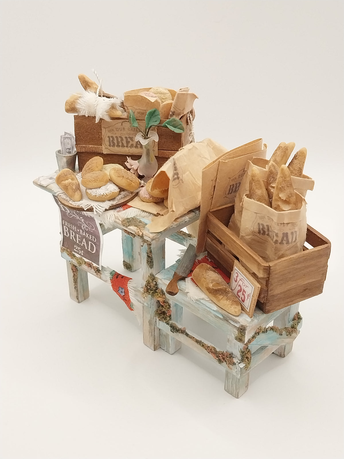 Craft Bread Display Selling Bread Display – Miniature Designs, Inc.