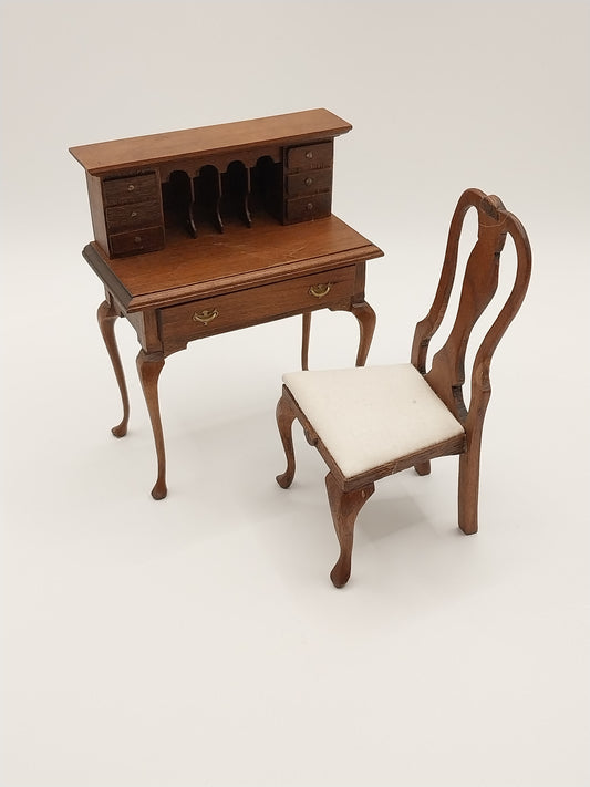 Queen Anne Ladies Desk & Chair, Walnut
