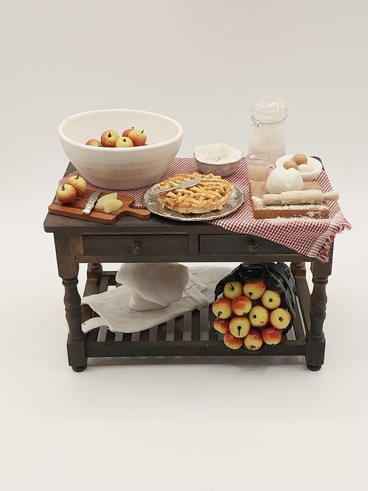 Apple Pie Prep Table