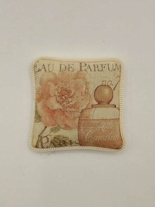 Pillow, French Parfum, Cream