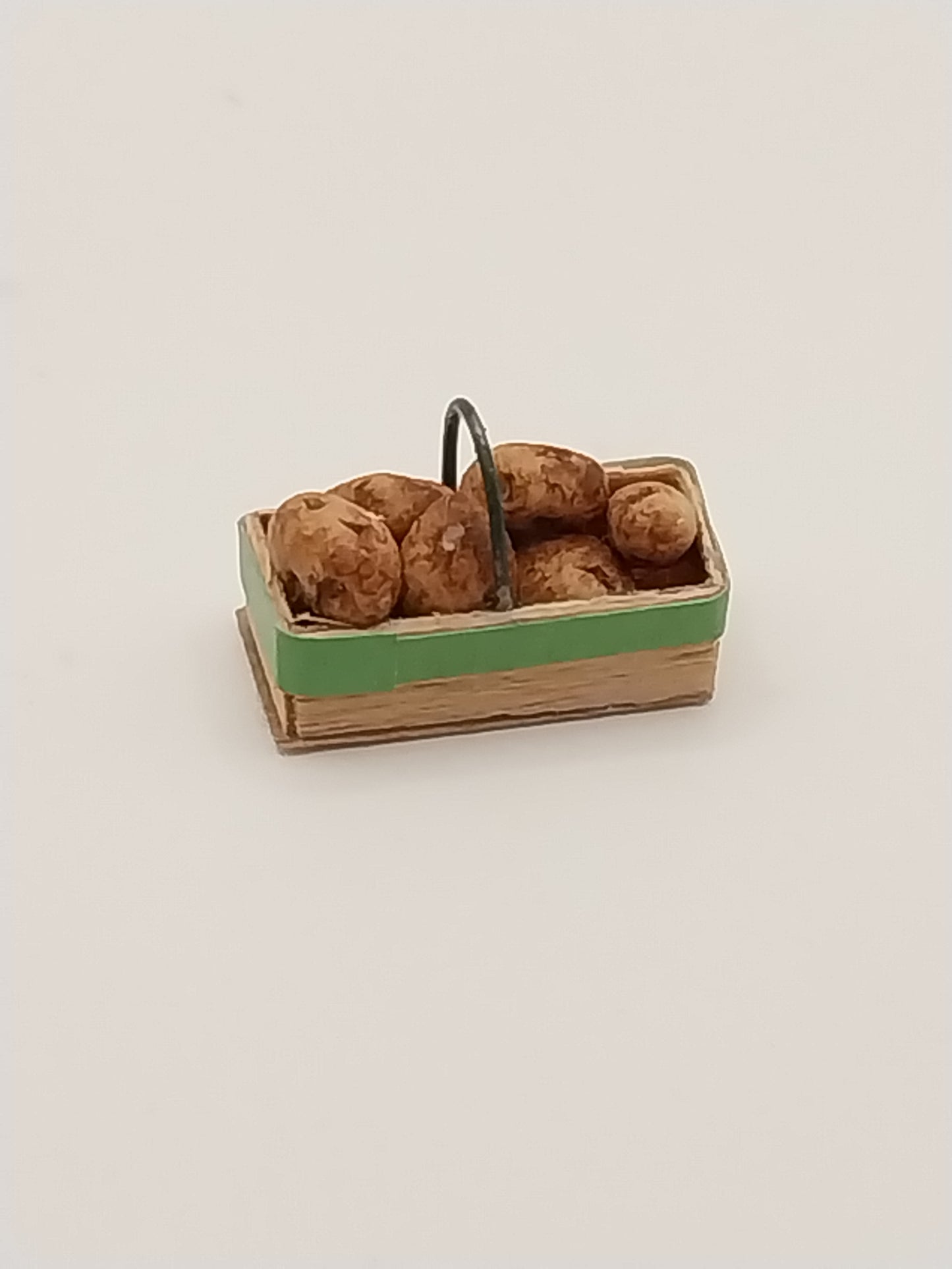 1/2" Scale Basket Of Potatoes