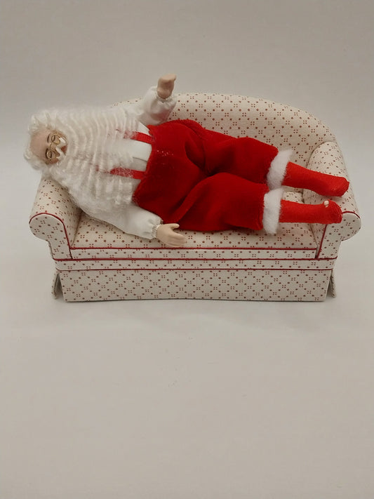 Santa Doll, Sleeping