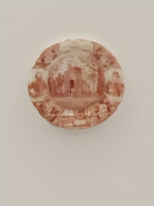 Porcelain Plate, Rust, Elizabethan