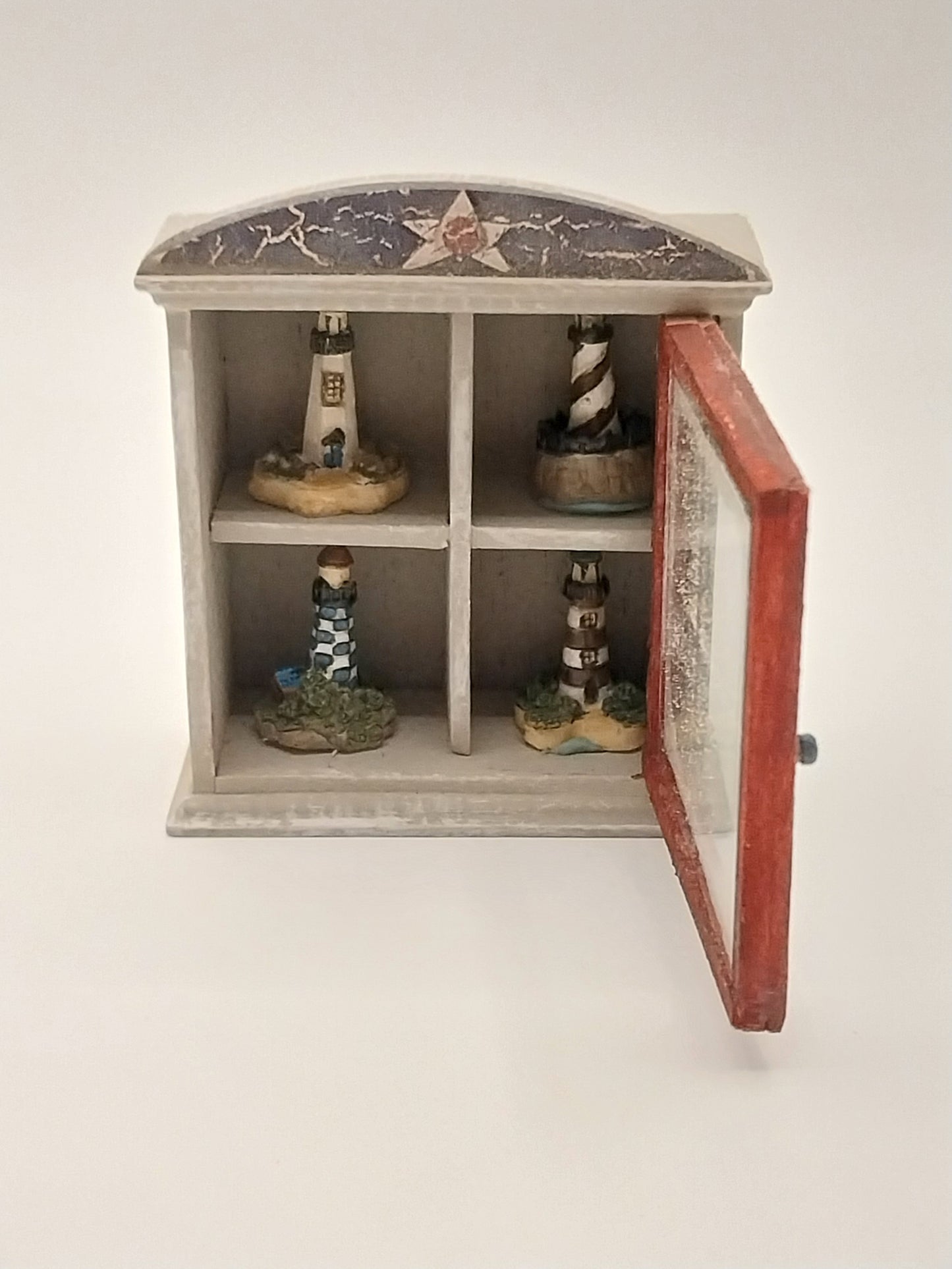 Liberty Bay Cabinet With 4 Lighthouses