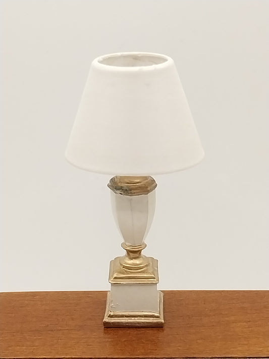 Traditional Table Lamp, White & Gold