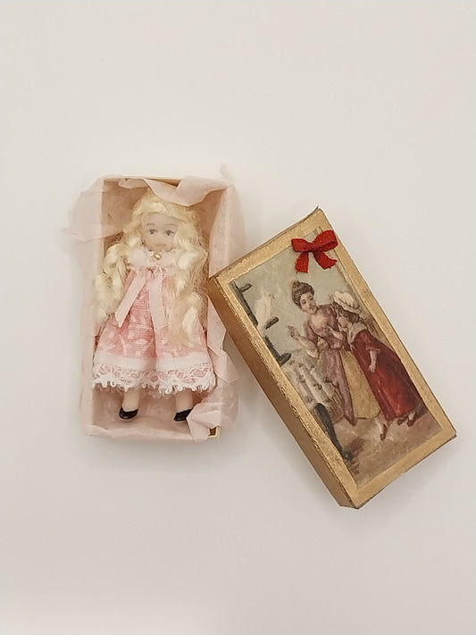 Baby Doll In Box, Pink Floral