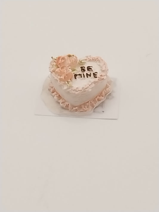 1/2" Scale Be Mine Heart Cake