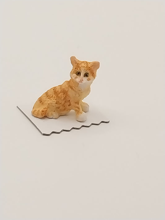 1/2" Scale Orange Cat, Sitting