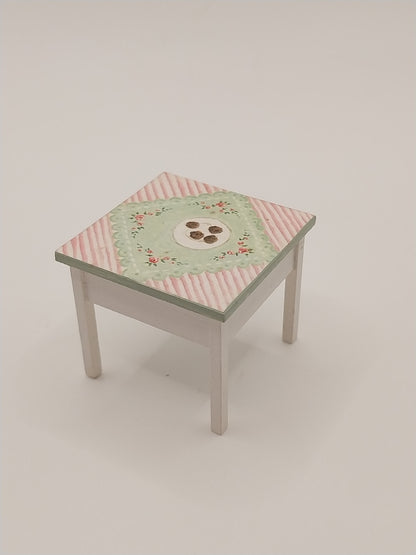 1/2" Scale Mouse Table & 2 Chairs, Handpainted