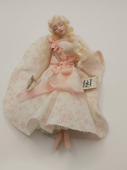 Porcelain Lady Doll, Asleep