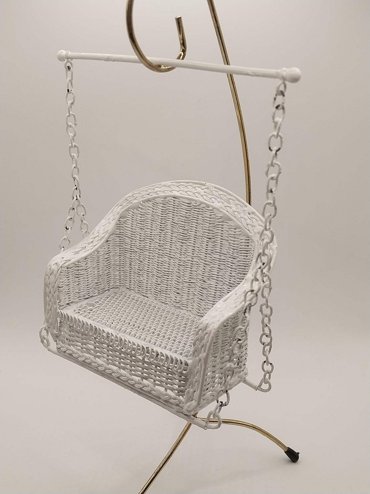 Classic Woven Wicker Swing, White
