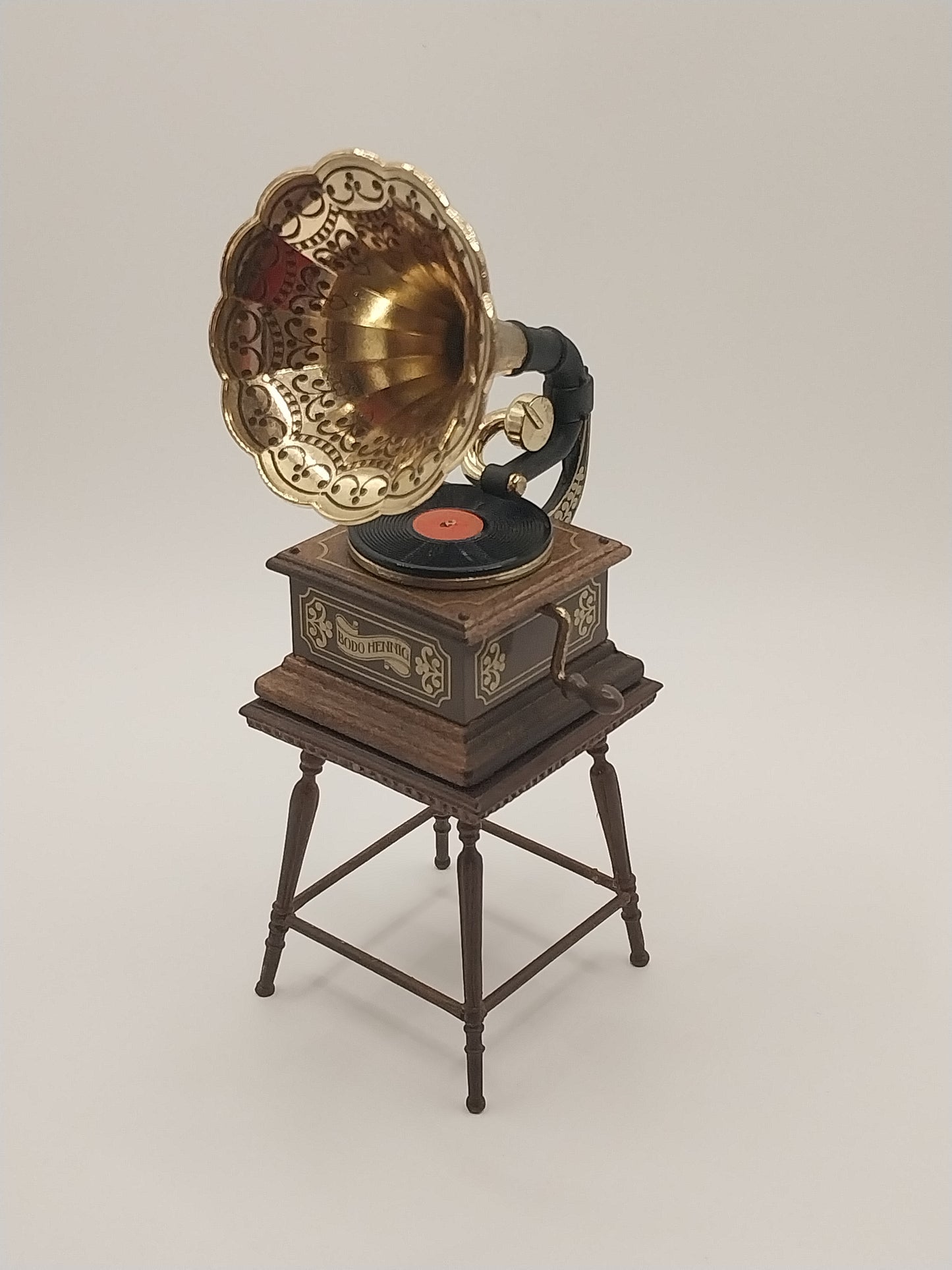 Working Gramophone On Table, WN