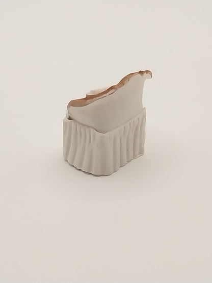 1/4" Scale Victorian Parlor Chair, Sculpted