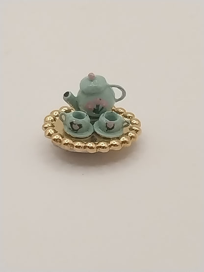 1/4" Scale Tea Table & Tea Set, Sculpted
