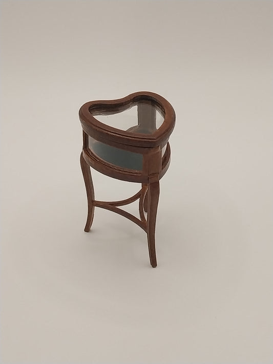 1805, English Tripod Display Table