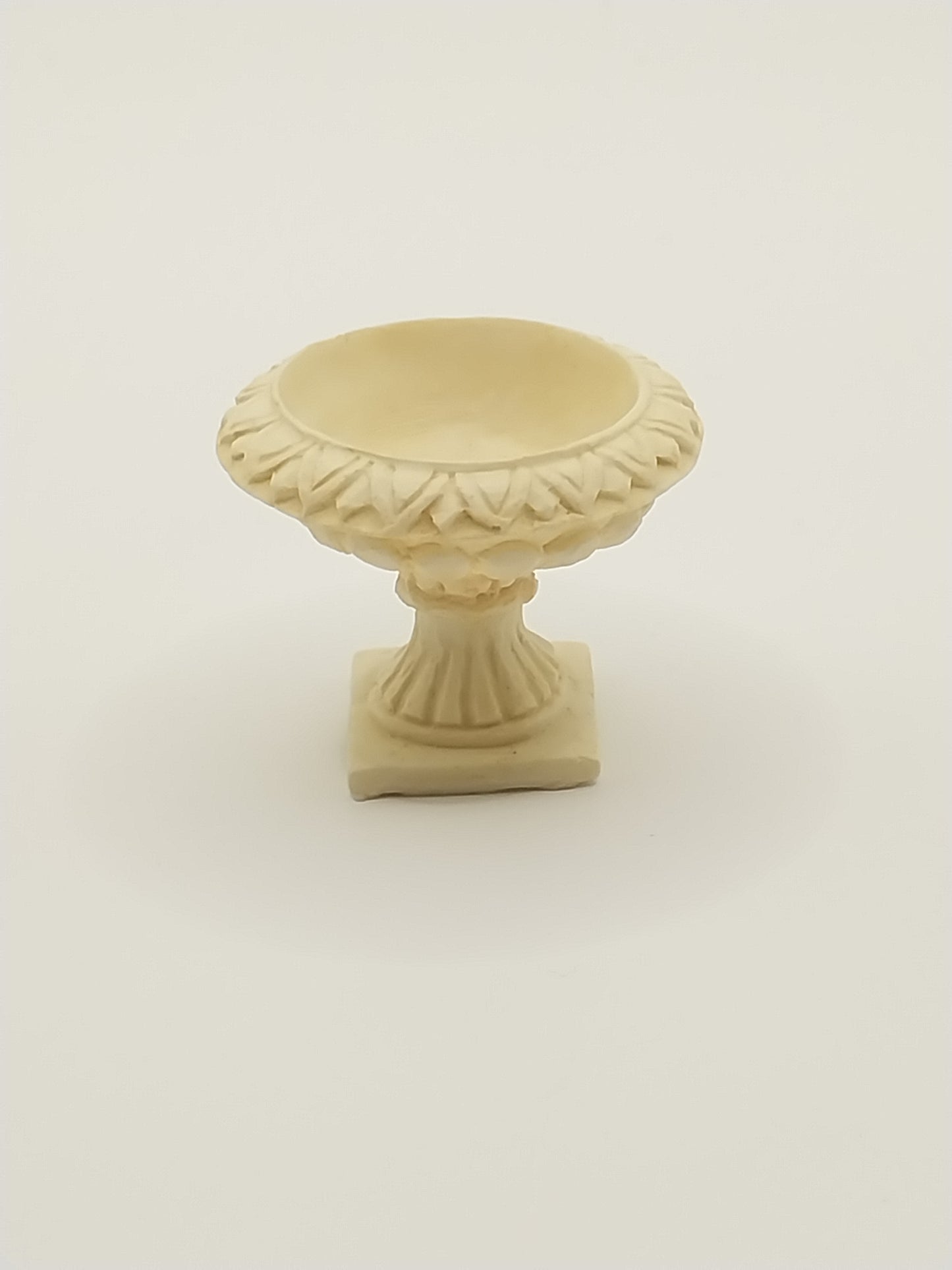Victorian Urn, Tan
