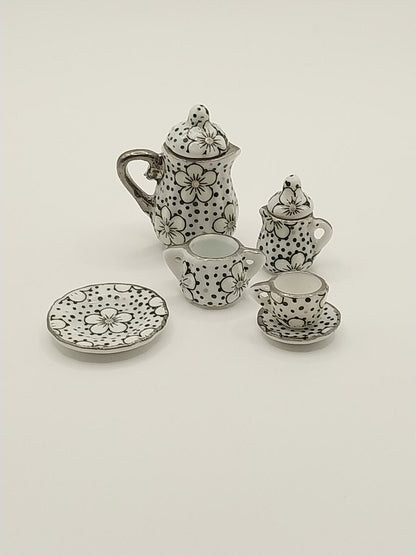 Tea Set, Bloom Daisy, 17pc