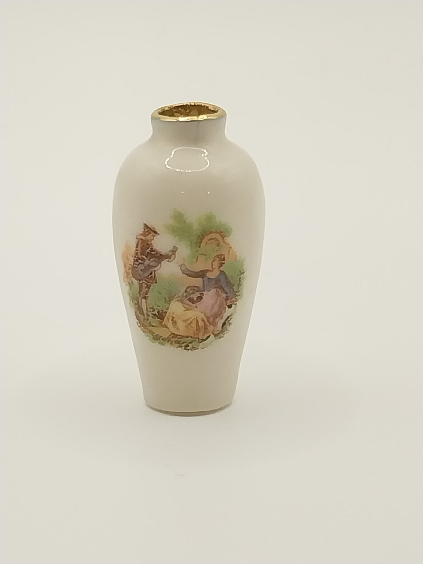 Vase, Courting Countryside, G
