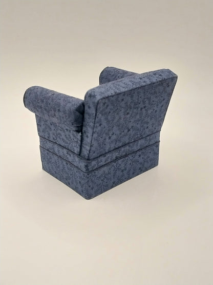 CRH806, Cara Navy Chair