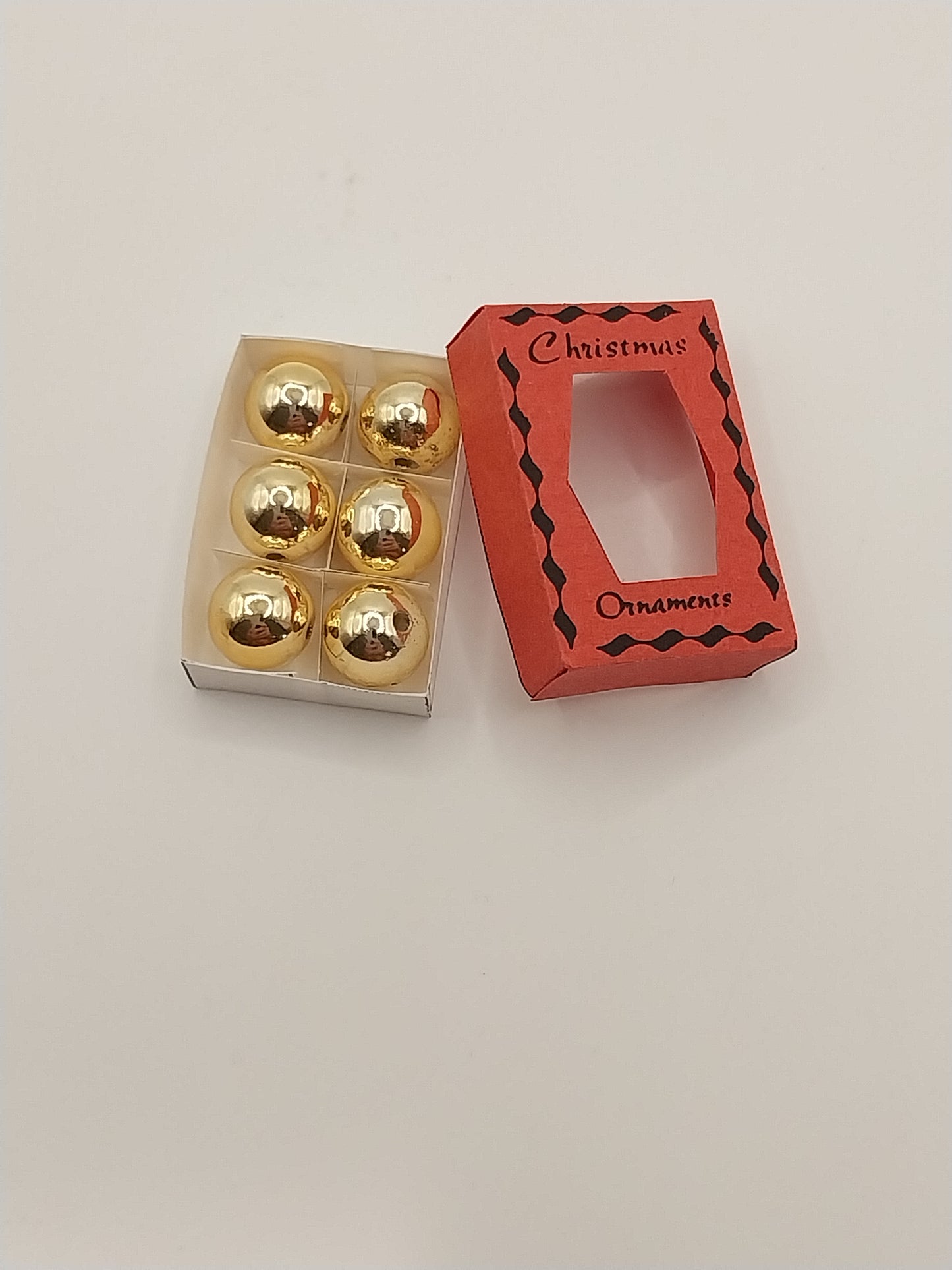 CRH810, Ornament Box, Gold