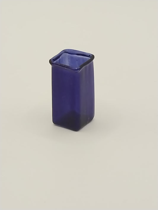 CRH890, Blue Square Modern Vase