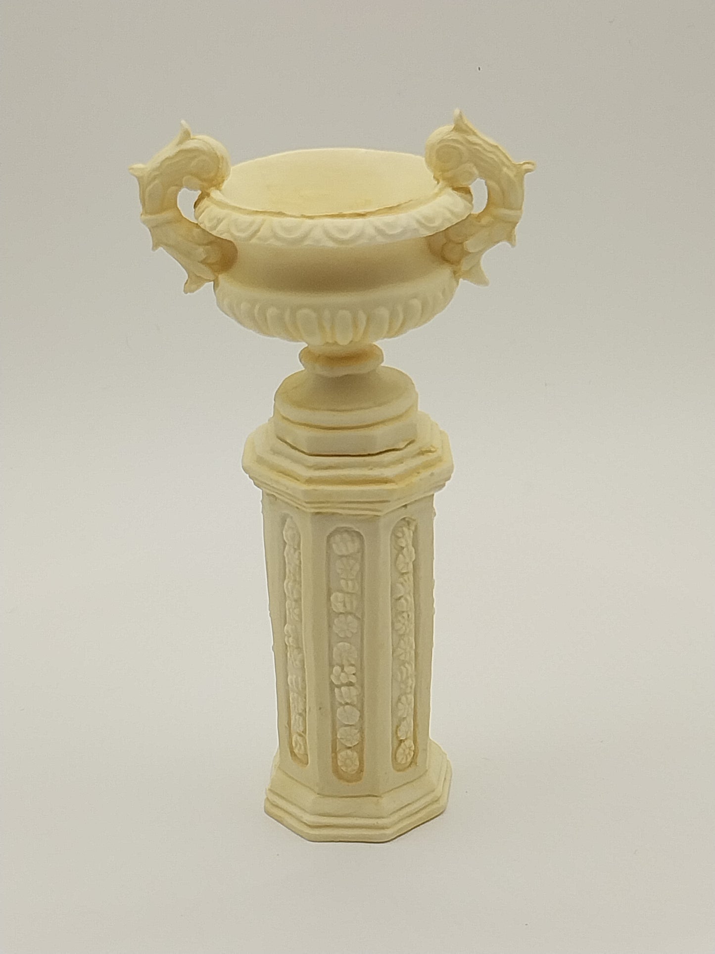 CEA250, Ancient Urn With Base, Ivory