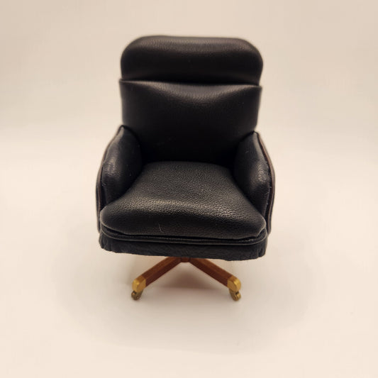 Gerald Ford Oval Office Chair, Walnut