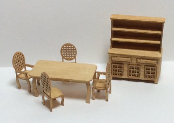 1/4" Scale Traditional Dining Room Kit, 6pcs