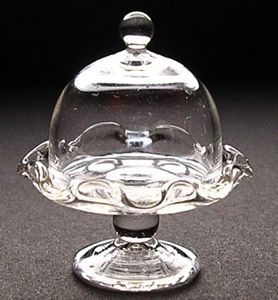 1/2" Scale Fluted Cake Plate with Cover