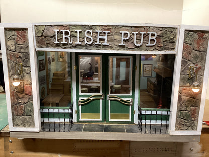 Old Irish Pub Room Box