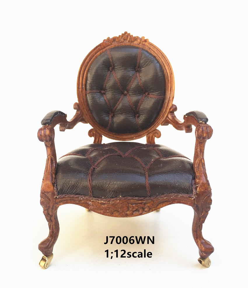 George lll Rd Back Arm Chair, Walnut