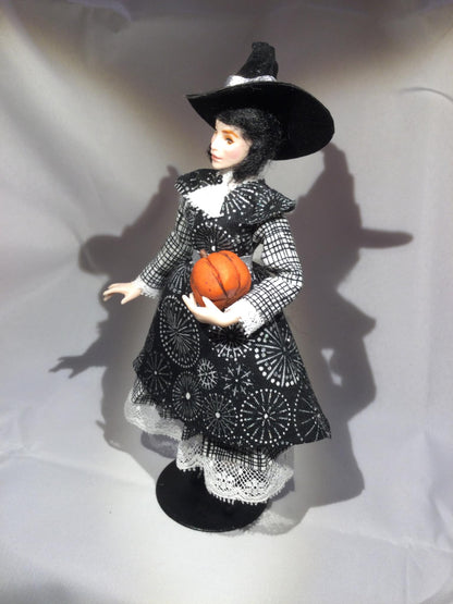 Apprentice Witch Doll, Show 2025