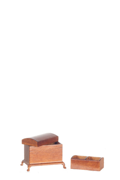 1/2" Scale Dome Top Trunk, Walnut