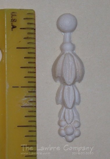 Bellflower Festoon Swag w/Bellflower Drop