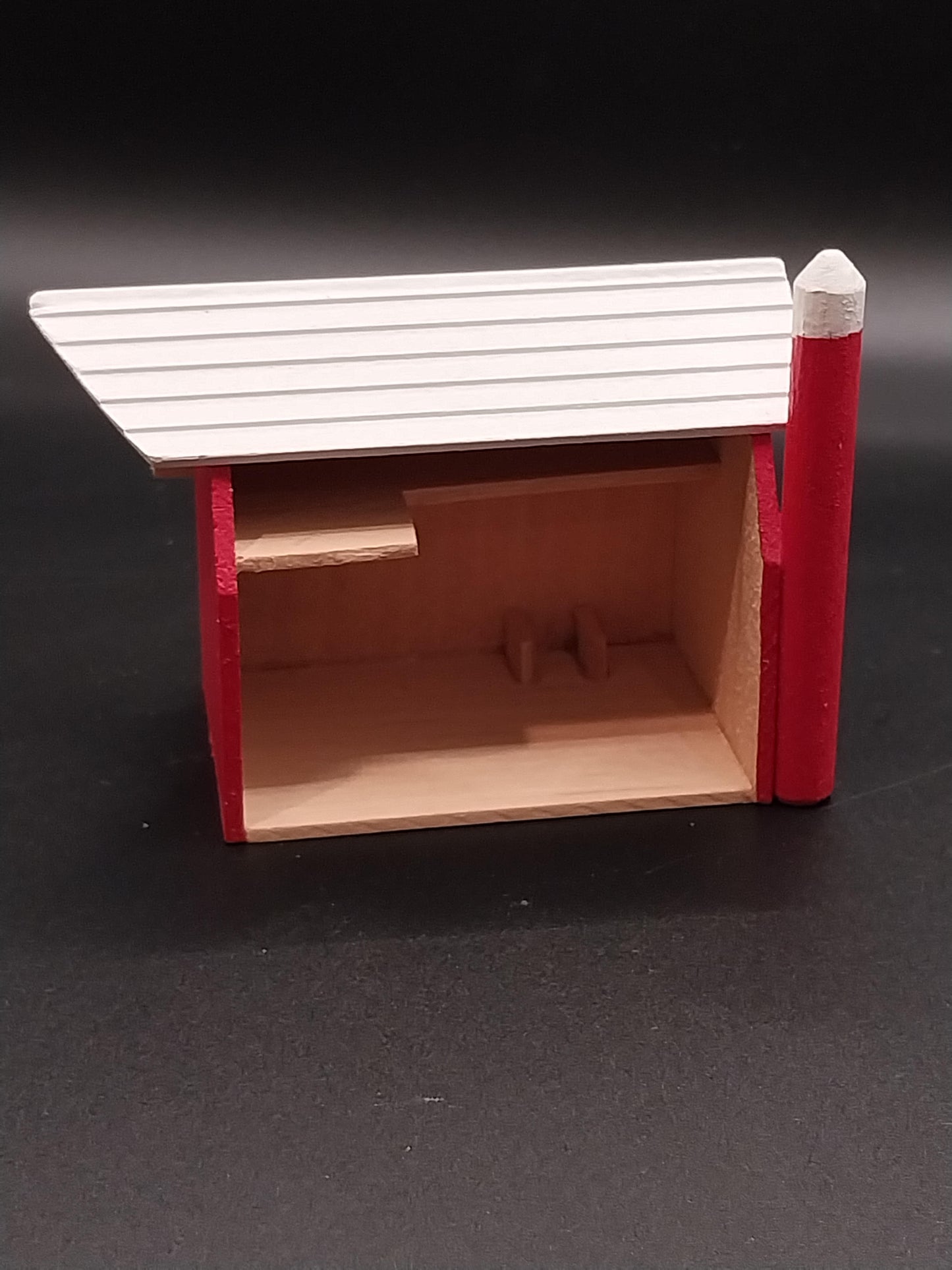 1/144" Scale Red Barn