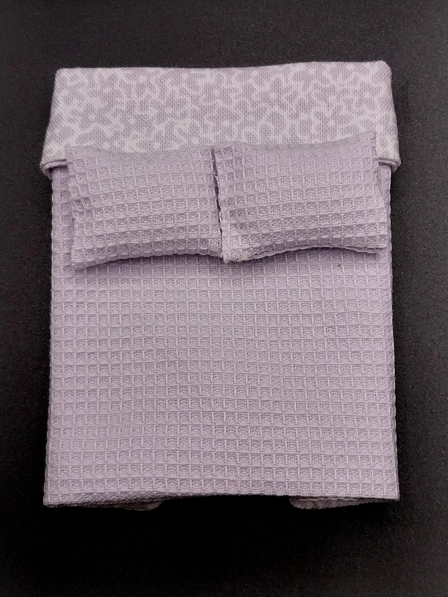 1/2" Scale Double Bedspread & 2 Pillows, Purple