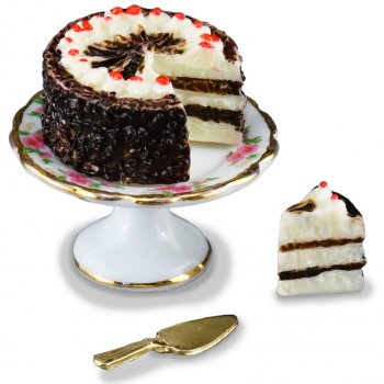 Black Forest Cake with Stand