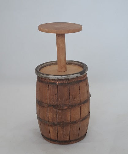 Barrel with Riser Table Top